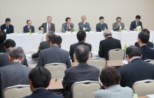 甲状腺検査の結果を報告する「県民健康調査」検討委員会＝12月25日。（撮影／藍原寛子）