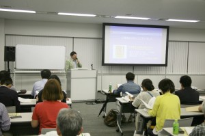 神奈川県保険医協会の講座では医師らから共通番号制度への不安や批判が出された。（撮影／小石勝朗）