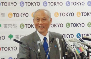 ５月13日、東京都庁（新宿区）で記者会見する舛添要一都知事。（撮影／及川健二）